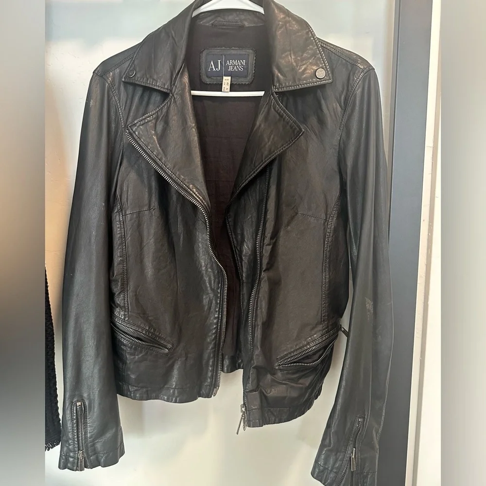 Armani Jeans Black Leather Motorcycle Jacket, Women's Size 6 - Picture 5 of 16